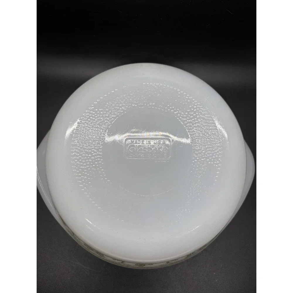 Vintage Glasbake Milk Glass With Roman Greek Green Design 2 QT Casserole‎ Dish